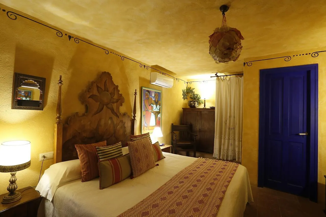Hostal Blau Peratallada